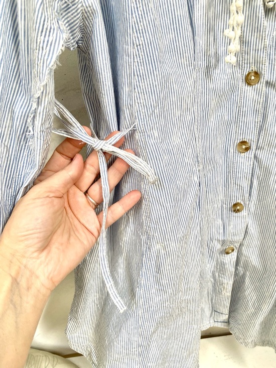 Free People Marten Oxford Stripe tie dye rustic vibe blouse w Tie-Back - Picture 7 of 14